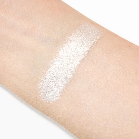 Jeffree Star Ice Cold Skin Frost Highlighter - Picture 11 of 16
